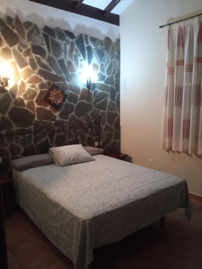 La Solana De Turon. El Pino Pension Ardales Buitenkant foto